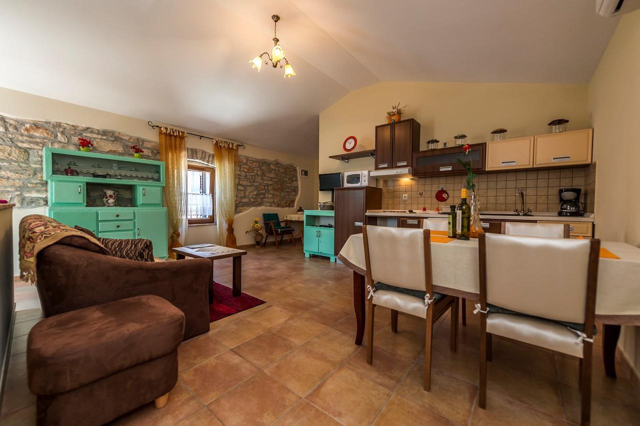 Villa Valtrazza Tar-Vabriga Zewnętrze zdjęcie